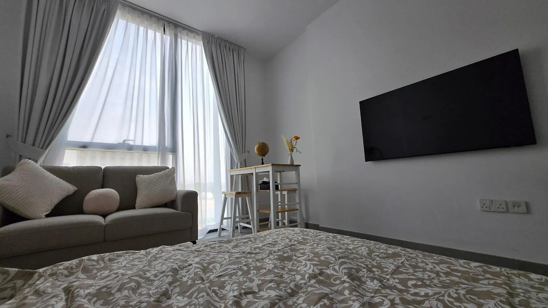 Midori Elegant Living Apartment Sharjah